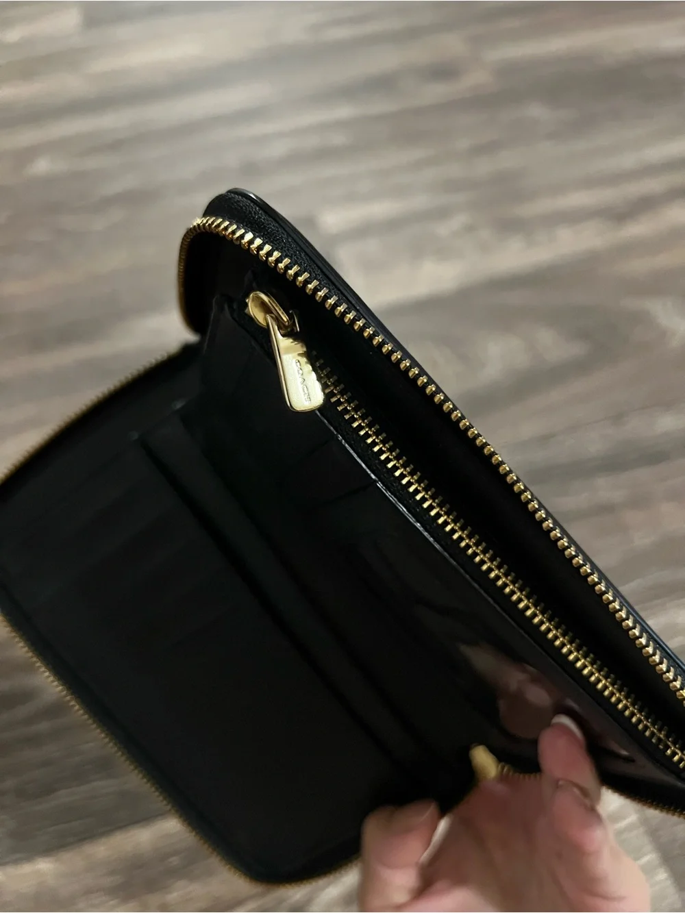 COACH Medium ID Zip Black Quilted Leather Wallet